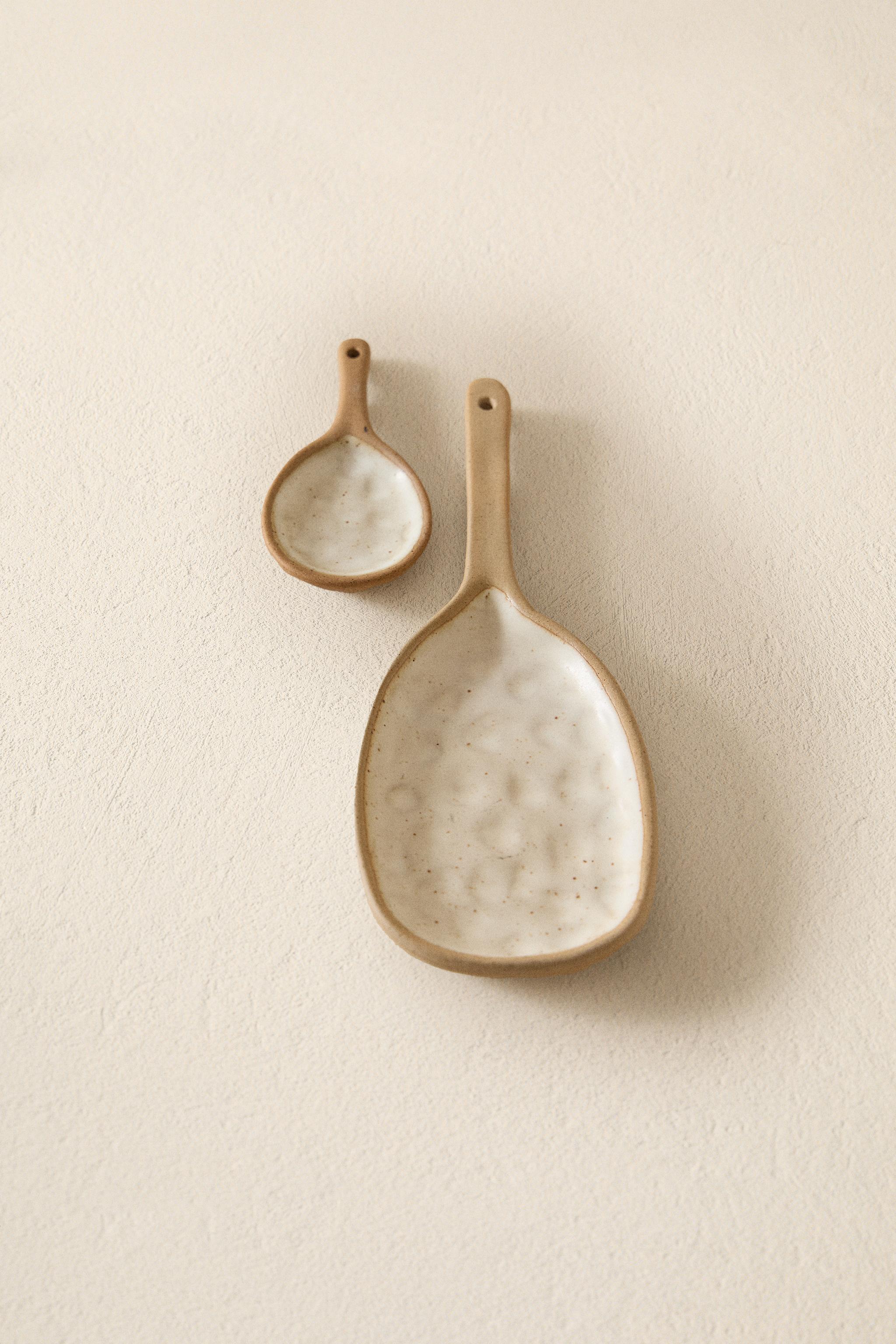 SPOON WITH RAISED DESIGN
